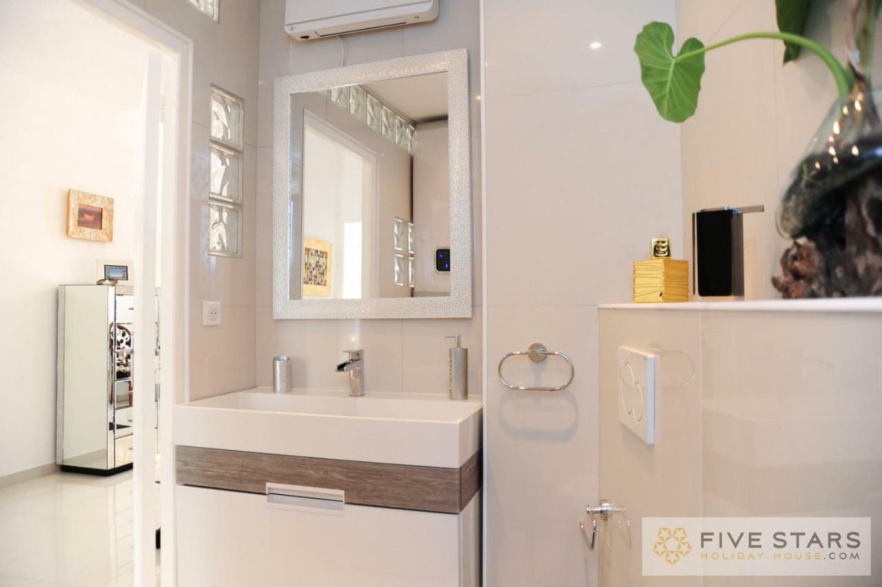 ניס Mini Suite Bijou - Five Stars Holiday House מראה חיצוני תמונה